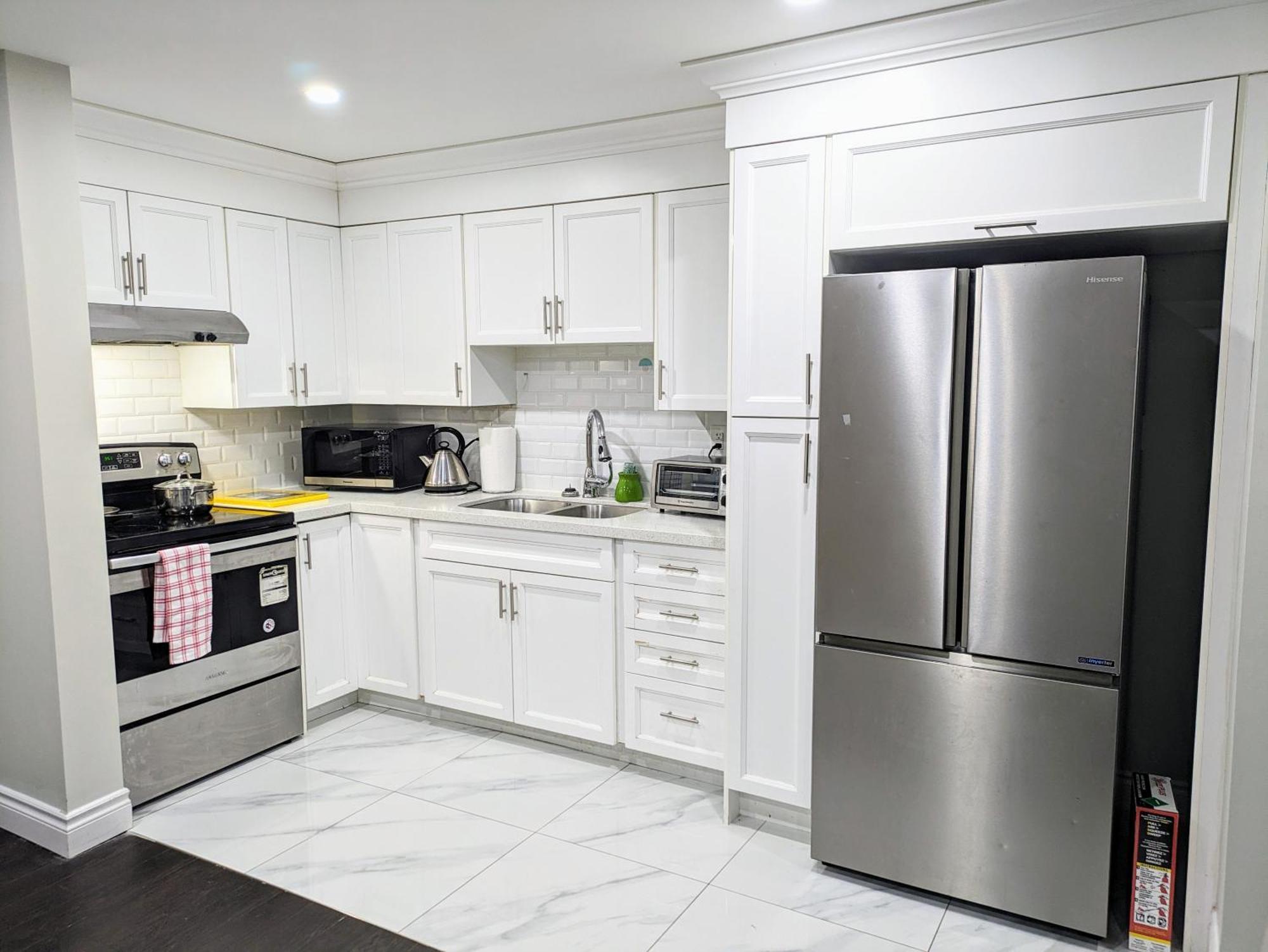Stunning Furnished 2Bedroom/2Washroom Apartment Brampton Exterior photo