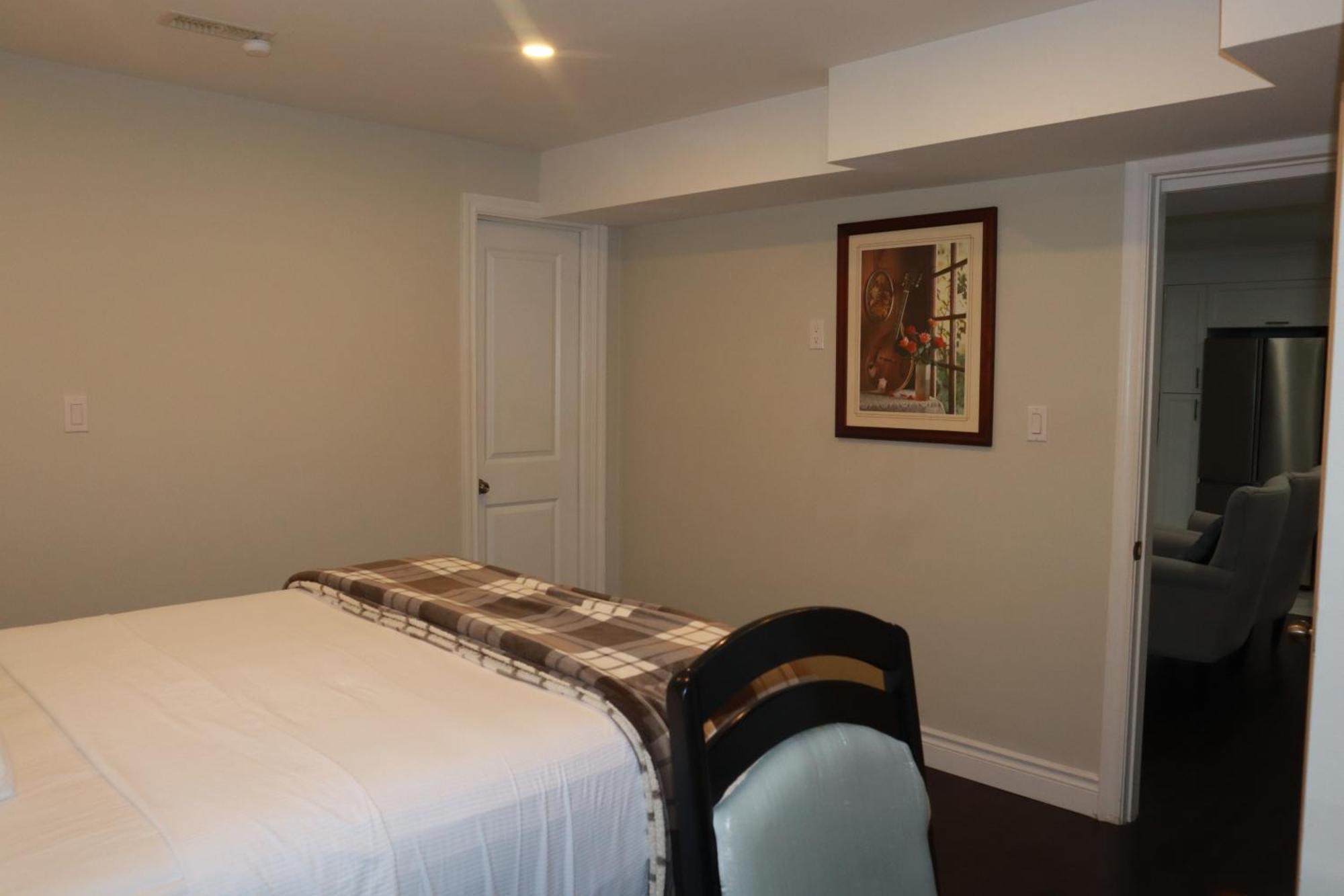 Stunning Furnished 2Bedroom/2Washroom Apartment Brampton Exterior photo
